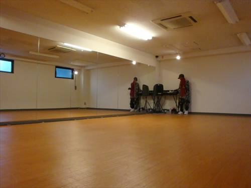 ダンススタジオワッツアップ!!4　練習スペース2